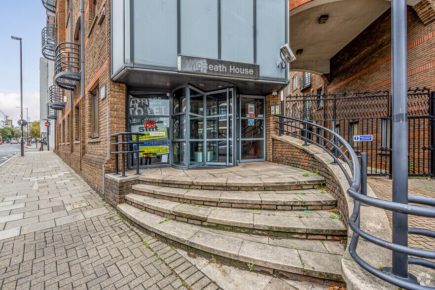 310 Goswell Rd, Londres à louer - Photo du bâtiment - Image 3 de 3