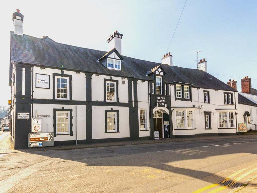 Porthycarne St, Usk à vendre Photo du bâtiment- Image 1 de 1