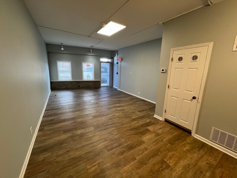 10341 Southwest Hwy, Chicago Ridge, IL à louer - Photo du bâtiment - Image 3 de 11
