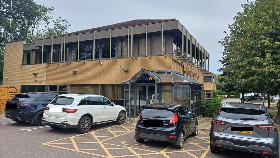 Anglia Way, Northampton for lease - Building Photo - Image 1 of 1