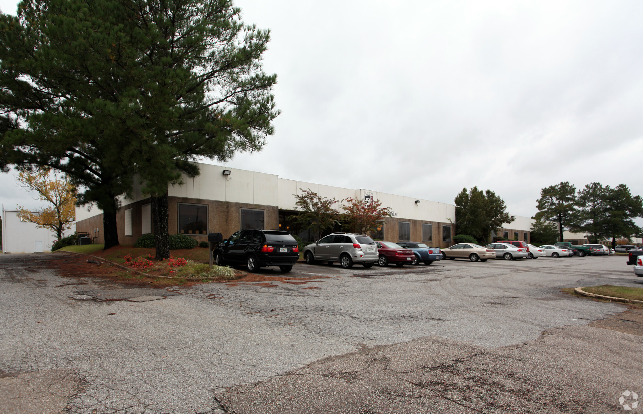 5661 E Shelby Dr, Memphis, TN for sale Building Photo- Image 1 of 1