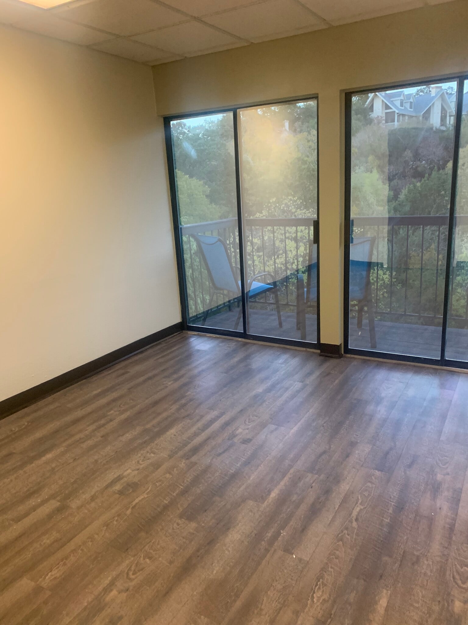 2720 Bee Caves Rd, Austin, TX for lease Interior Photo- Image 1 of 7