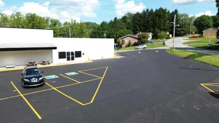 149-175 E Cove Ave, Wheeling, WV à louer - Photo du bâtiment - Image 2 de 20