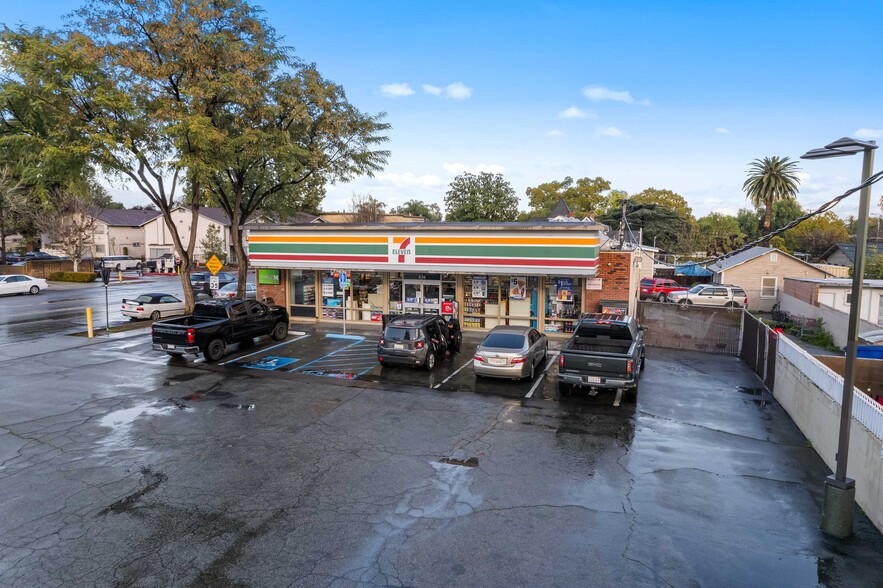 636 N Vine Ave, Ontario, CA for sale - Building Photo - Image 2 of 8