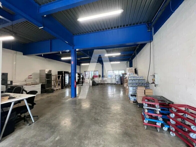 Flex dans Ivry-sur-Seine à louer - Photo intérieure - Image 2 de 7