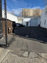 72-116 Knowlton St, Bridgeport, CT à louer Photo du bâtiment- Image 2 de 12