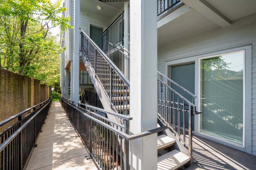 4620 N Maryland Ave, Portland, OR à vendre - Photo du bâtiment - Image 3 de 13