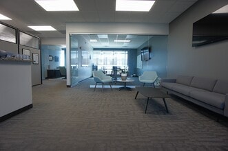 7851 W 185th St, Tinley Park, IL for lease Interior Photo- Image 2 of 10