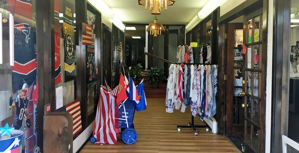 606 Main St, Hyannis, MA à louer - Autre - Image 3 de 14