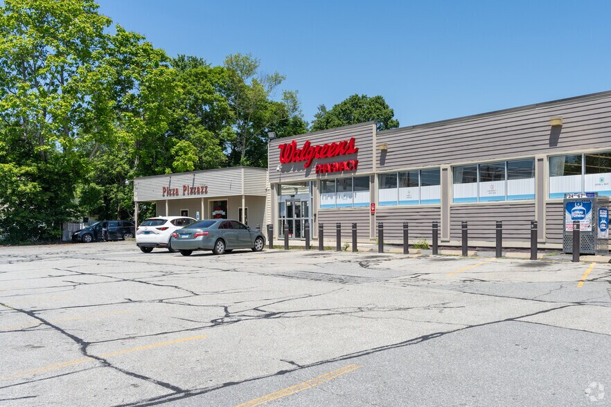 20-22 Prospect St, Moosup, CT à vendre - Photo du bâtiment - Image 2 de 4