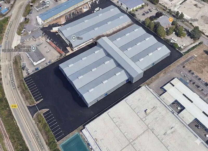 Industrial in Sotteville-lès-Rouen for lease Building Photo- Image 1 of 15