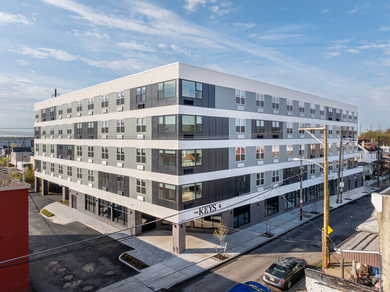 7127 Keystone St, Philadelphia, PA à louer - Photo du bâtiment - Image 1 de 1