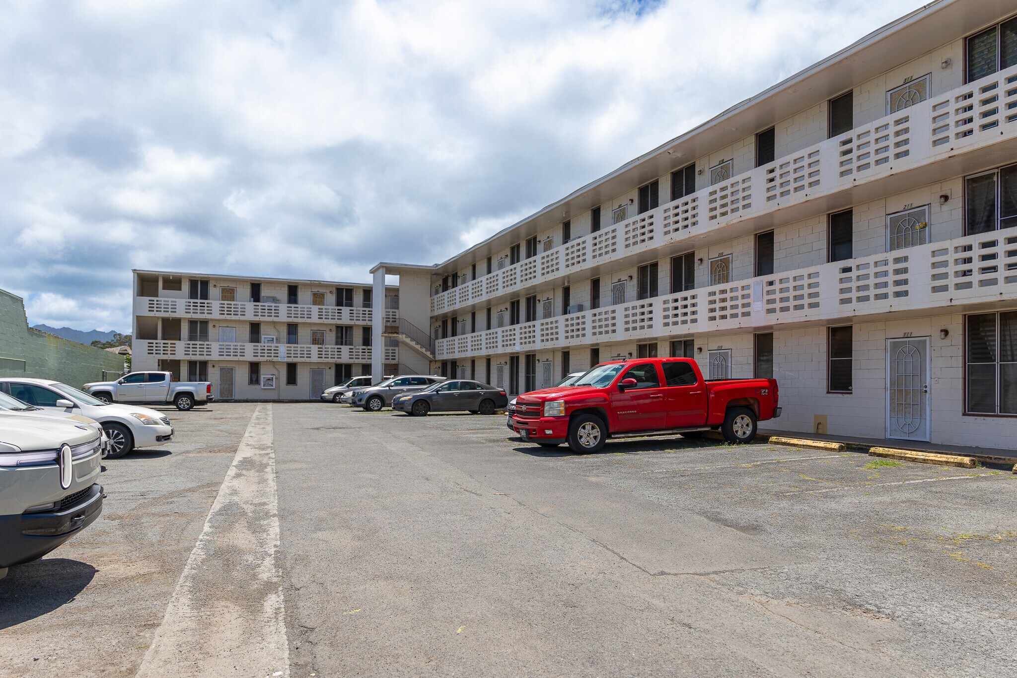 55 Walker Ave, Wahiawa, HI à vendre Photo du bâtiment- Image 1 de 26