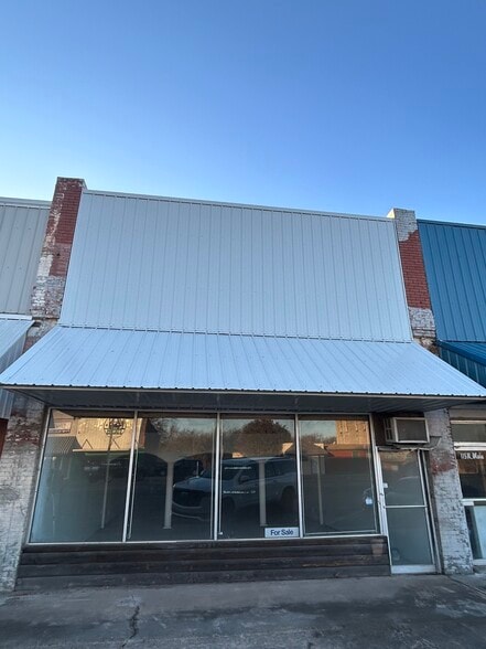 113 N Main St, Coalgate, OK for sale - Building Photo - Image 3 of 17