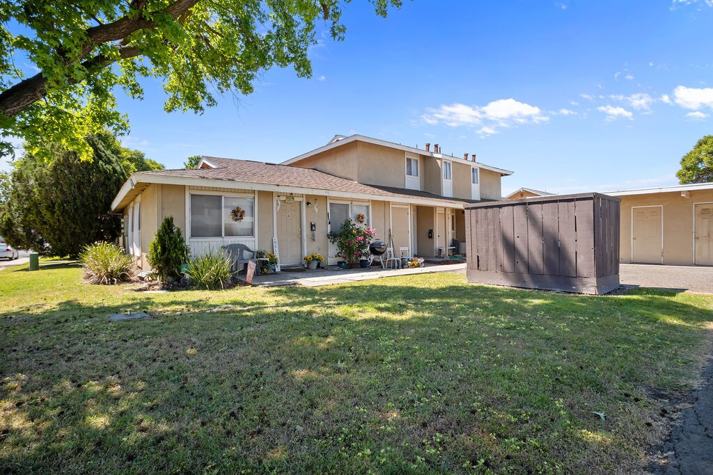 3321 Santa Rosa Ct, Merced, CA à vendre Photo principale- Image 1 de 21