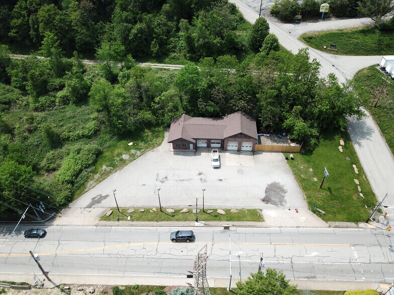 700 Rodi Rd, Pittsburgh, PA à vendre - Photo du bâtiment - Image 1 de 13