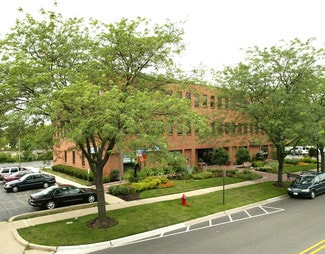 More details for 1220 Meadow Rd, Northbrook, IL - Medical for Lease