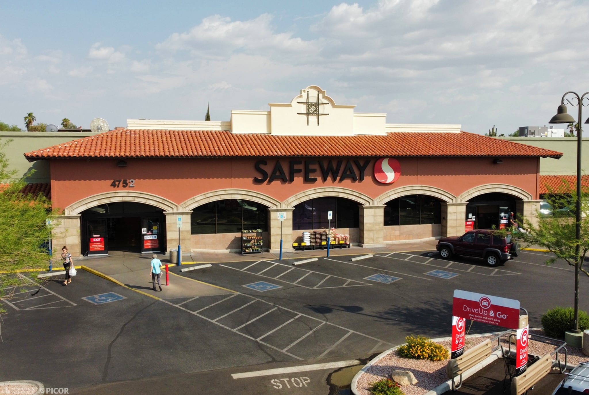 4700-4800 E Sunrise Dr, Tucson, AZ for lease Building Photo- Image 1 of 5