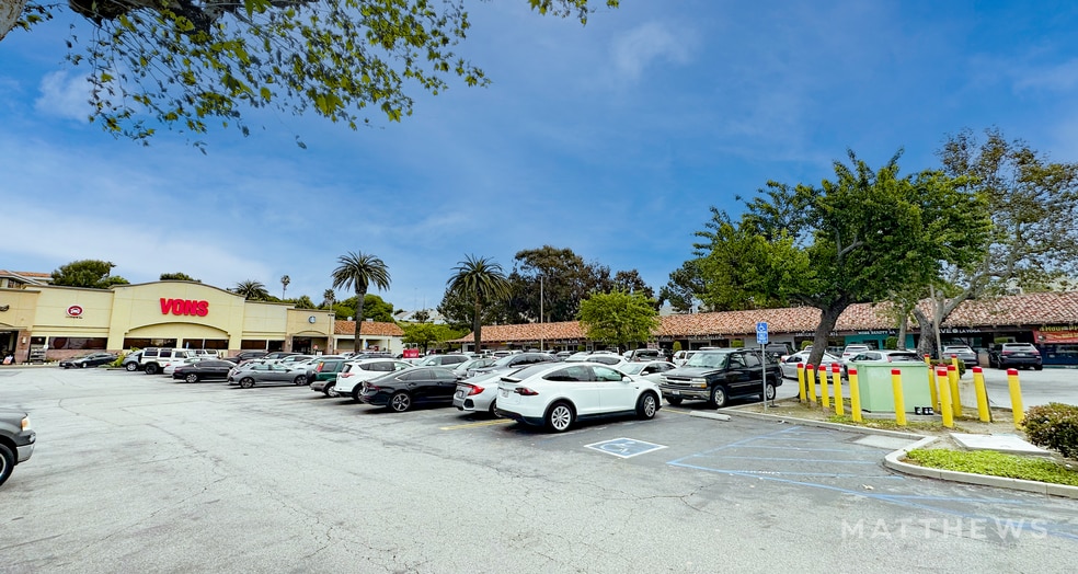 1416-1460 W 25th St, San Pedro, CA for lease - Building Photo - Image 1 of 4