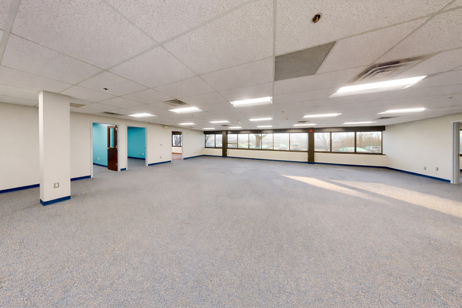 555 Briarwood Cir, Ann Arbor, MI for lease Interior Photo- Image 1 of 4