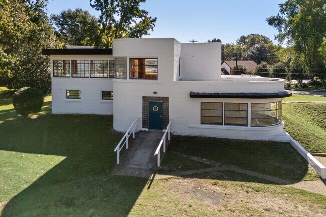 More details for 3590 Thomas St, Memphis, TN - Office for Sale