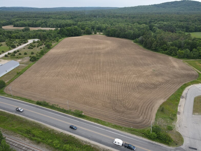 1328 Main St, Oxford, ME for lease - Primary Photo - Image 1 of 5