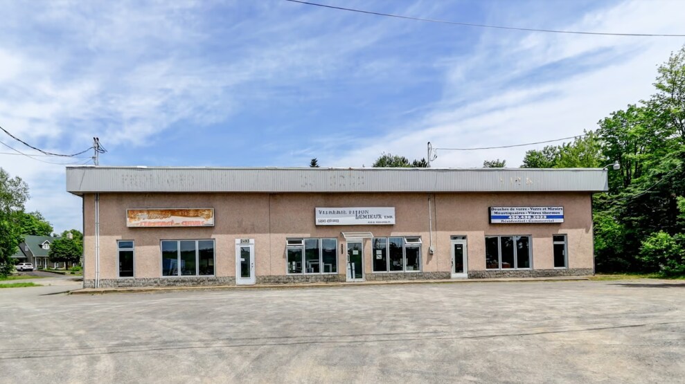 2489-2491 Boul Du Curé-Labelle, Prévost, QC for sale Primary Photo- Image 1 of 1