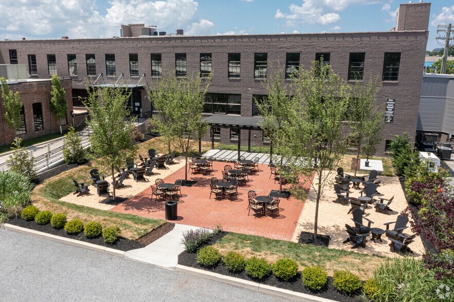 101 N Haven St, Baltimore, MD à louer - Photo du bâtiment - Image 3 de 25