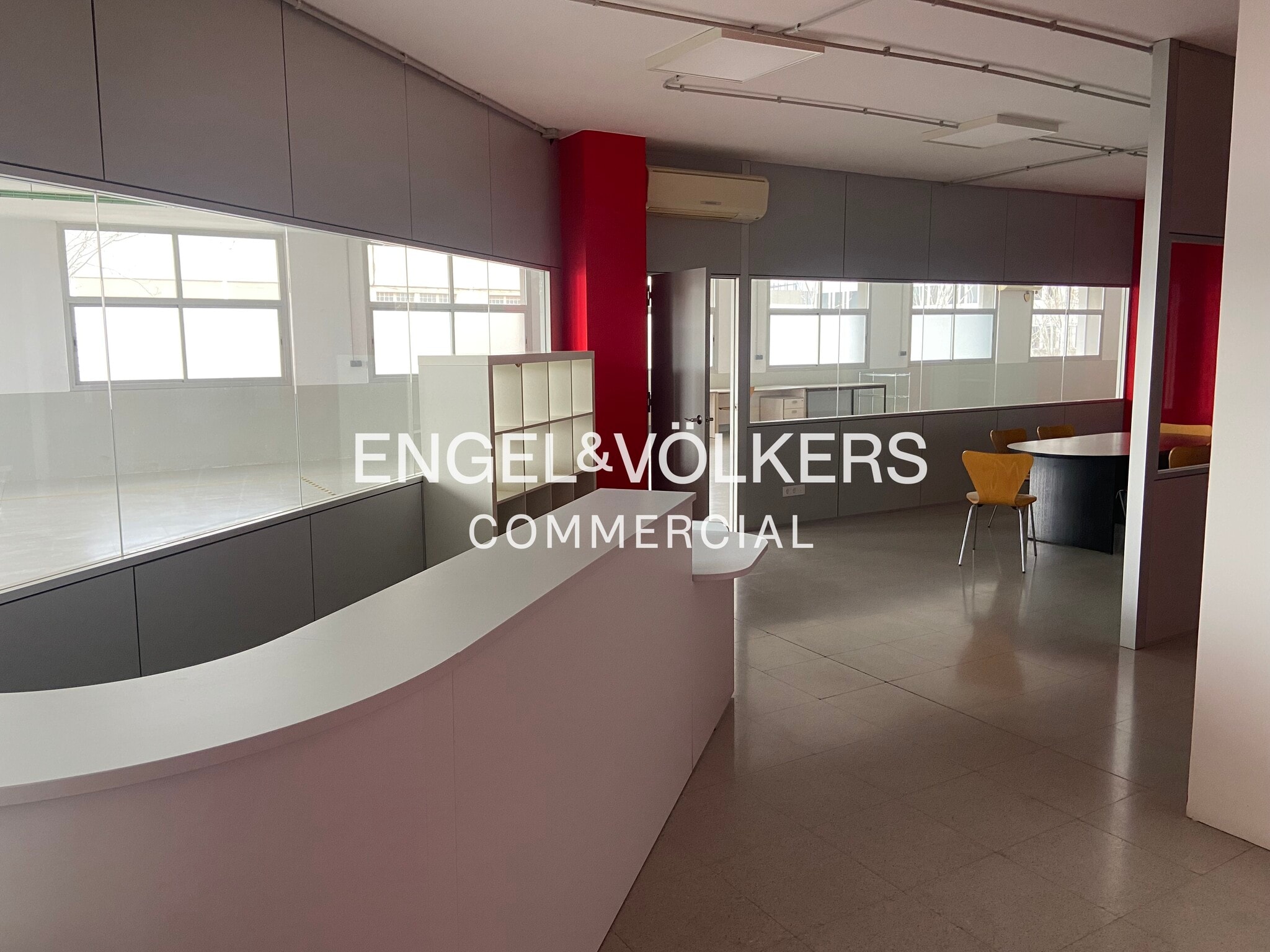 Industrial in Sant Just Desvern, Barcelona for lease Interior Photo- Image 1 of 33