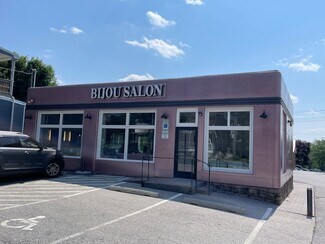 More details for 3272 Main St, Manchester, MD - Retail for Sale