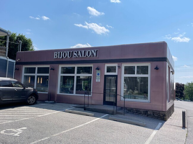 More details for 3272 Main St, Manchester, MD - Retail for Sale