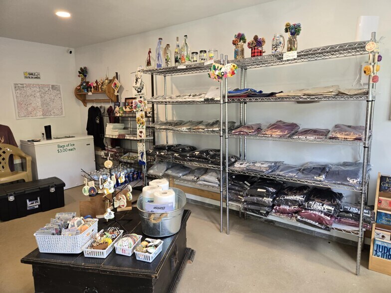 1997 Rock Hill Rd, Weedville, PA à vendre - Photo du bâtiment - Image 3 de 31