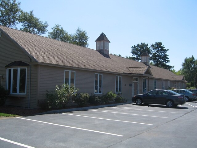 17 Chenell Dr, Concord, NH for sale - Building Photo - Image 2 of 3