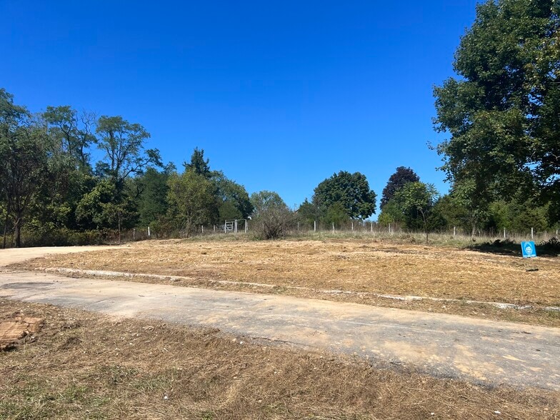 4159 Williamsport Pike, Martinsburg, WV for sale - Building Photo - Image 2 of 9