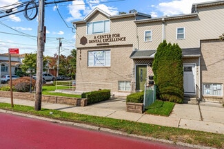 More details for 2749 Hylan Blvd, Staten Island, NY - Office for Sale