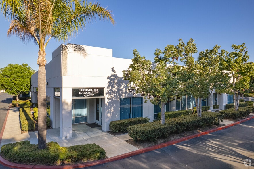 23 Mauchly, Irvine, CA for lease - Primary Photo - Image 1 of 22