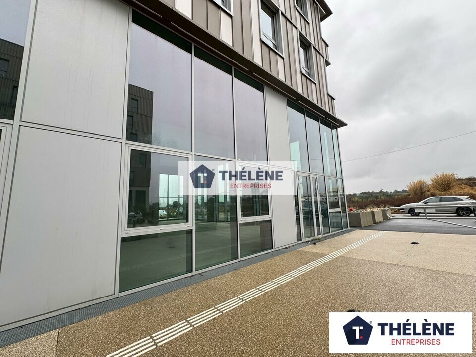 Retail in Montpellier for lease Building Photo- Image 1 of 7