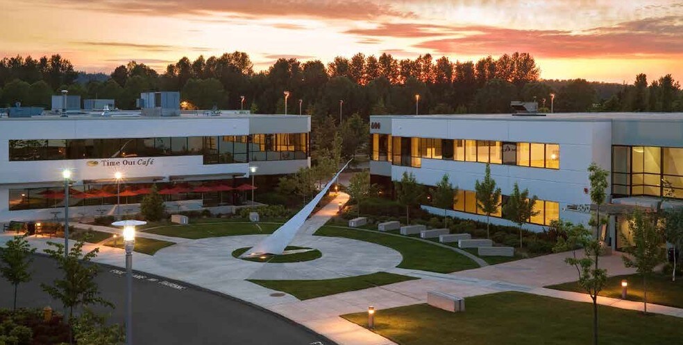 800 SW 39th St, Renton, WA à vendre - Photo du bâtiment - Image 2 de 5