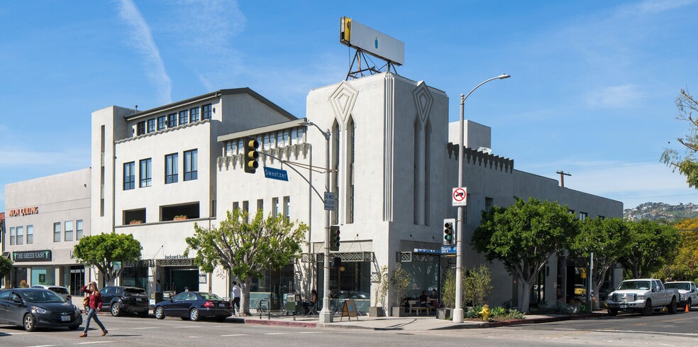 303 N Sweetzer Ave, Los Angeles, CA for sale - Building Photo - Image 1 of 1