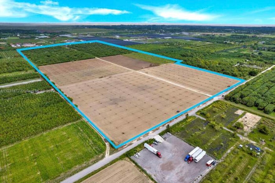 18000 SW 187th Ave, Miami, FL for sale - Building Photo - Image 1 of 4