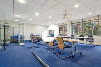 Plus de détails pour Bureau, Local d'activités à louer