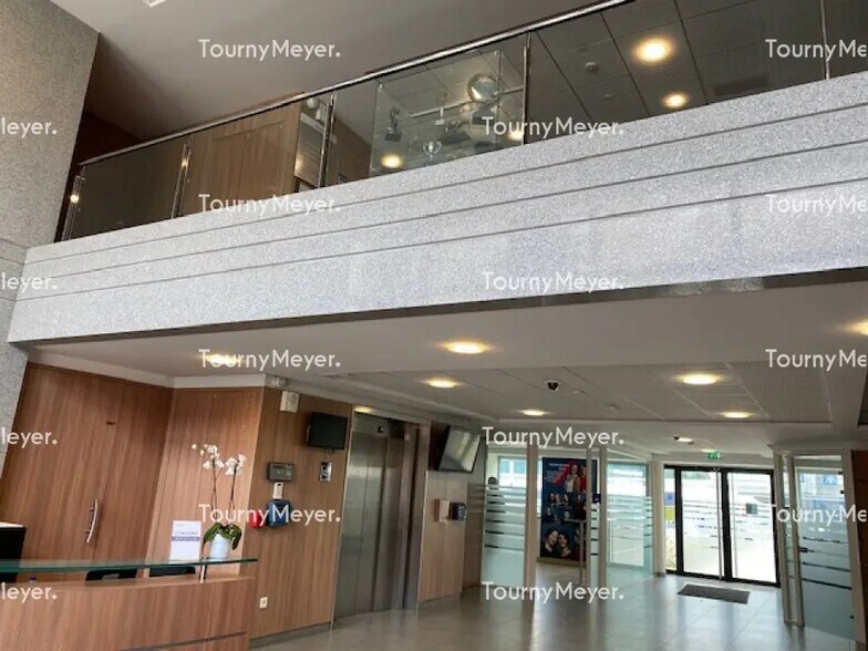 33-43 Avenue Georges Pompidou, Balma à louer - Hall d’entrée - Image 2 de 12
