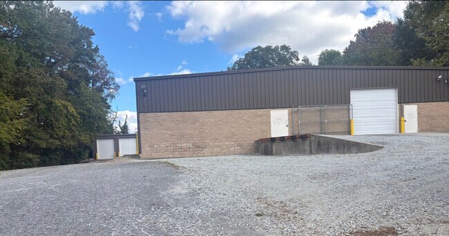 More details for 2417 Binford St, Greensboro, NC - Industrial for Lease