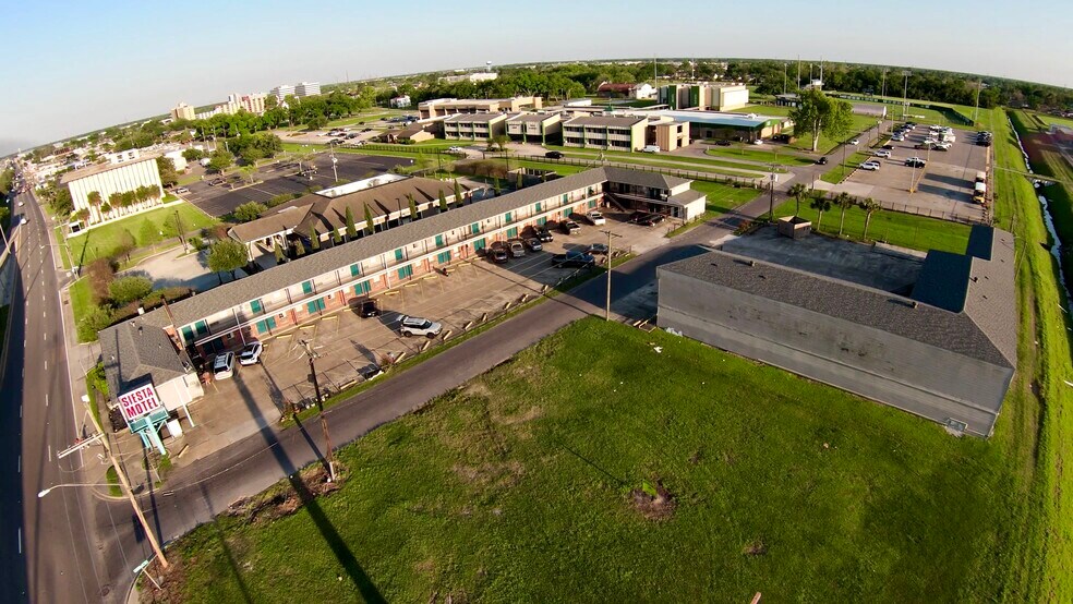 990 Avenue K, Marrero, LA à vendre - Photo du bâtiment - Image 3 de 35