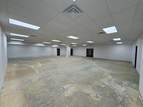 2636 Walnut Hill Ln, Dallas, TX for lease Interior Photo- Image 1 of 4