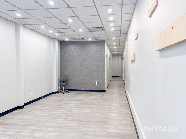 202 7th Ave, Brooklyn, NY à louer - Photo du bâtiment - Image 2 de 4