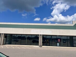 10548 Harrison Ave, Harrison, OH for lease Interior Photo- Image 1 of 6