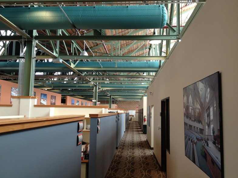 725 Prudden St, Lansing, MI for lease - Interior Photo - Image 2 of 22