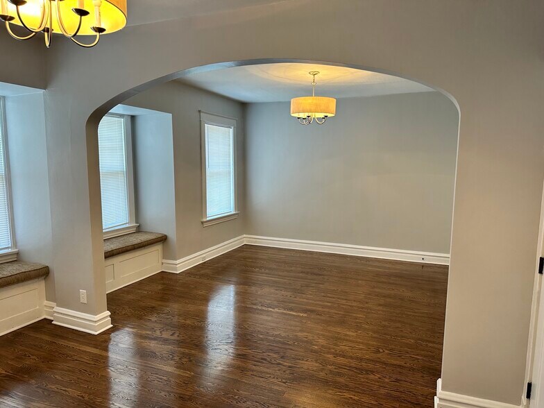 4732-4734 McPherson Ave, Saint Louis, MO à louer - Photo du bâtiment - Image 3 de 10