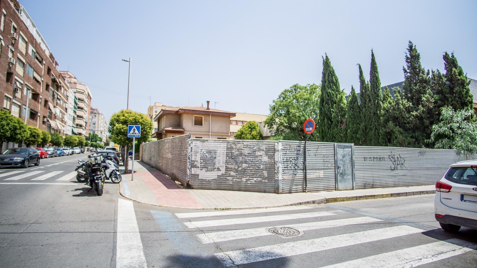 Land in Elda, Alicante for sale Building Photo- Image 1 of 6